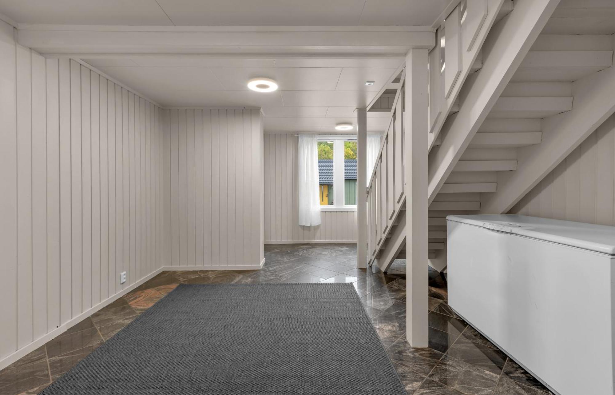 Stort Hus Med Mange Soverom Sentralt I Vakantiehuis Tromsø