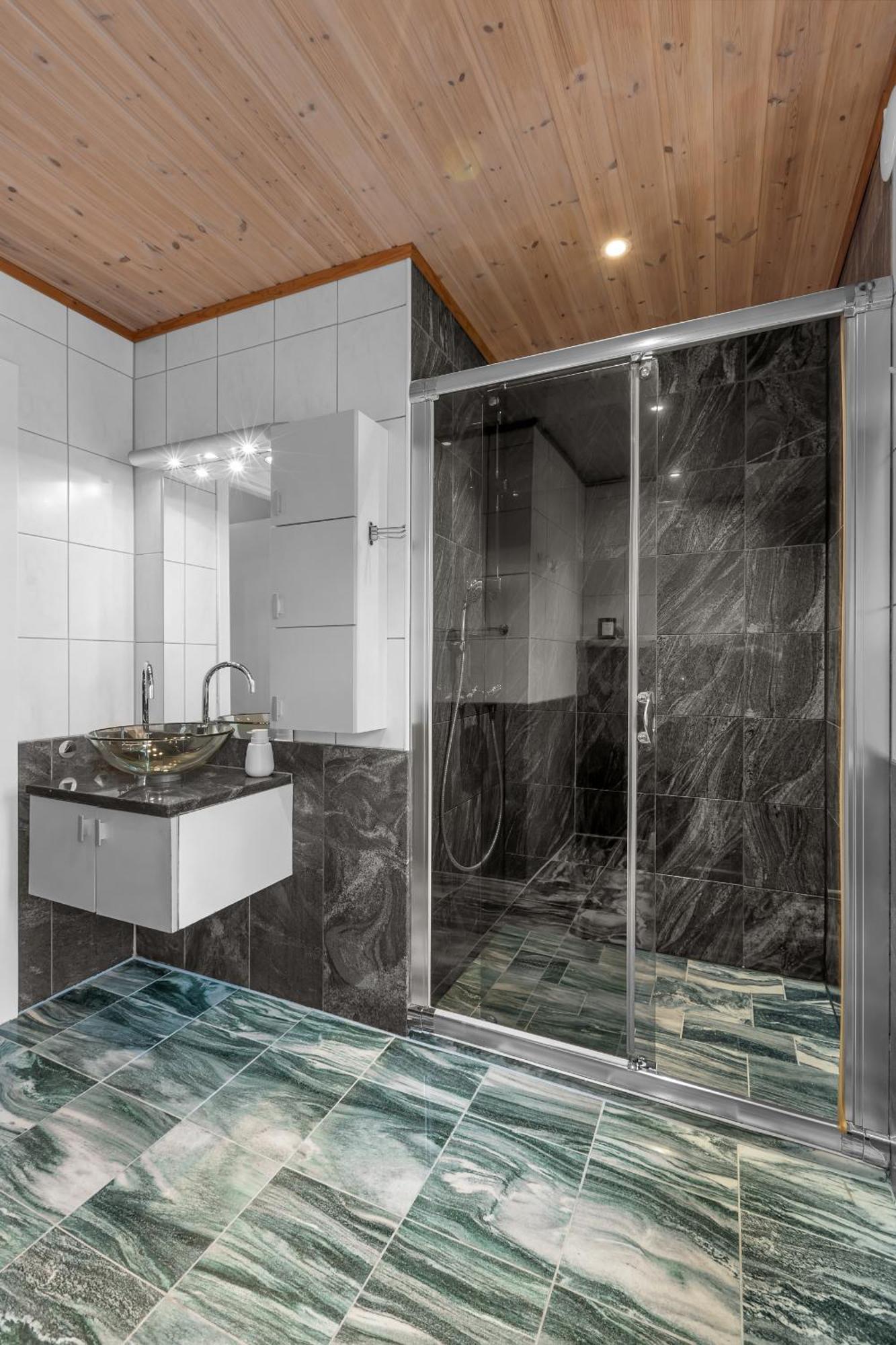 Holiday home Stort Hus Med Mange Soverom Sentralt I Tromso